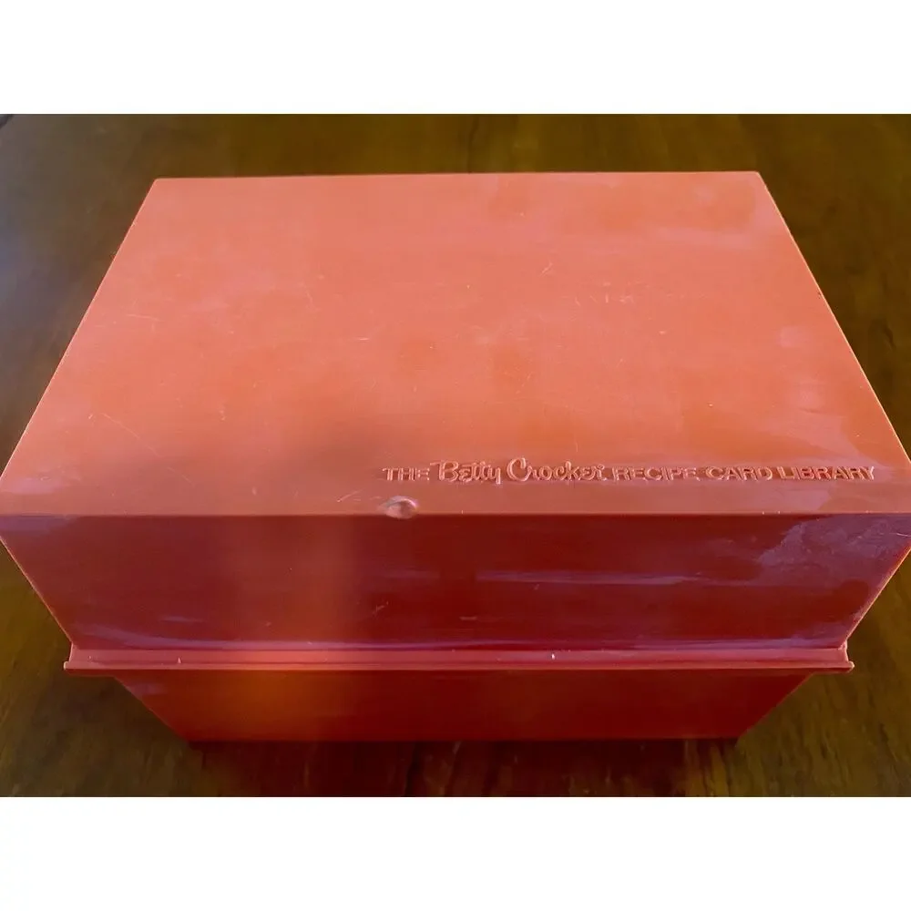 Vintage Recipe Box Betty Crocker 70’s Recipe Card Library Red/Orange Box